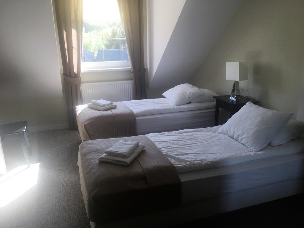 Grota Bochotnicka Apartment คาชิเมียร์ซ ดอลนี ภายนอก รูปภาพ
