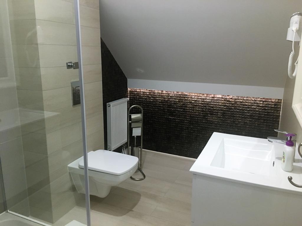Grota Bochotnicka Apartment คาชิเมียร์ซ ดอลนี ภายนอก รูปภาพ